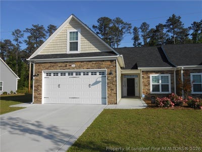 /international/us/210-oak-pointe-circle-lumberton-nc-110107828030/