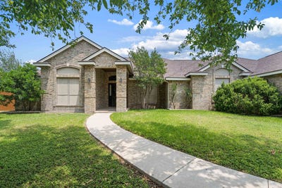 /international/us/307-echo-valley-del-rio-tx-110108219537/