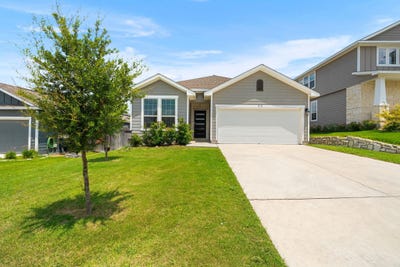 /international/us/313-mclintock-rd-jarrell-tx-110109007250/
