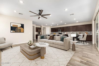/international/us/8427-n-171st-drive-waddell-az-110106786058/