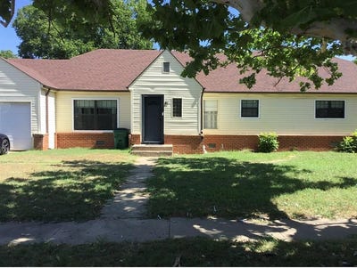 /international/us/608-w-payne-olney-tx-110100967261/