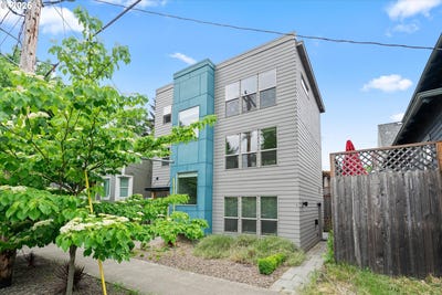 /international/us/2885-ne-couch-st-portland-or-110107841434/