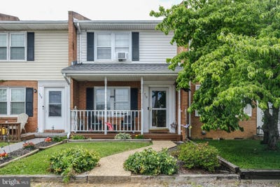 /international/us/712-virginia-avenue-front-royal-va-110108738038/