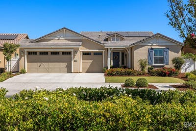 /international/us/14016-pemberley-passage-avenue-bakersfield-ca-110101455902/
