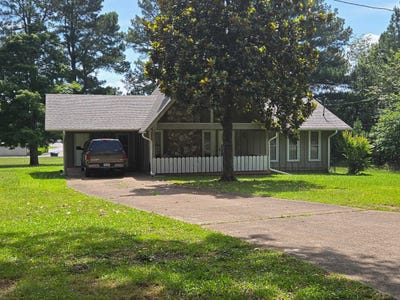 /international/us/9-micanopy-circles-cherokee-village-ar-110100923286/