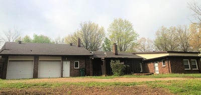 /international/us/3894-girlstown-road-mountain-grove-mo-110097780961/