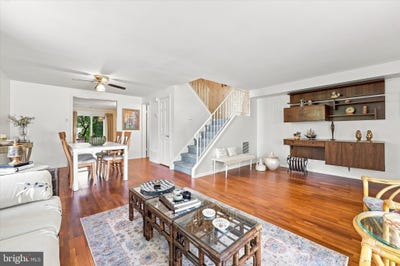/international/us/2125-bryn-mawr-place-ardmore-pa-110109725930/