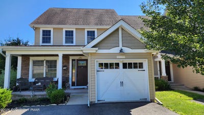 /international/us/241-keswick-drive-blakeslee-pa-110106698556/