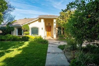 /international/us/9240-encino-northridge-ca-110119987079/