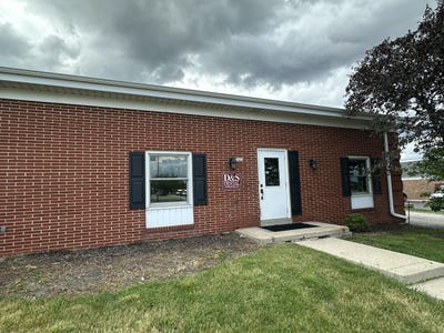 /international/us/7420-w-forest-home-ave-greenfield-wi-110108887103/