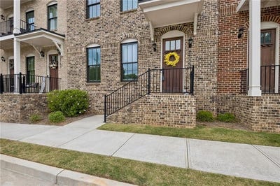 /international/us/2155-rail-yard-avenue-grayson-ga-110107999415/