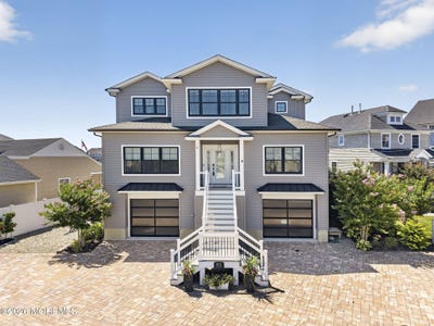 /international/us/821-north-drive-brick-nj-110119639295/