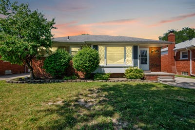 /international/us/28919-ursuline-street-saint-clair-shores-mi-110101232675/?lang=en