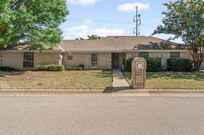 /international/us/101-black-forest-drive-weatherford-tx-110101266839/