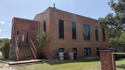 /international/us/4517-mckee-street-christoval-tx-110109772033/