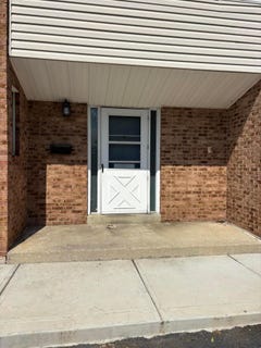 /international/us/121-w-ticonderoga-drive-westerville-oh-110108170611/