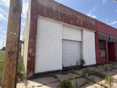 /international/us/507-main-st-preston-ks-110108746403/