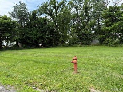/international/us/1106-w-gallatin-street-vandalia-il-110100245937/