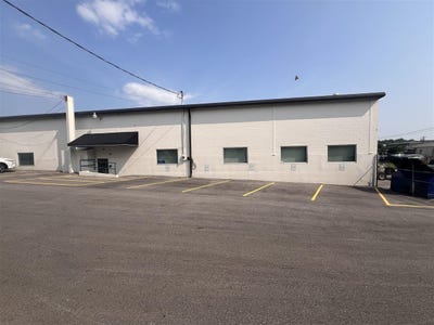 /international/us/2522-scottsville-road-bowling-green-ky-110102477602/