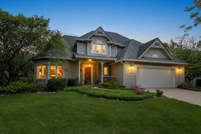 /international/us/496-waubonsee-circle-oswego-il-110108361429/