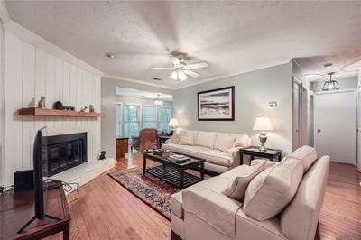 /international/us/1204-lake-pointe-circle-roswell-ga-110100694375/