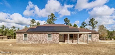 /international/us/1061-e-mchenry-road-perkinston-ms-110105642871/