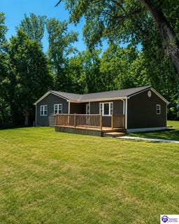 /international/us/315-county-barn-road-munfordville-ky-110108423400/