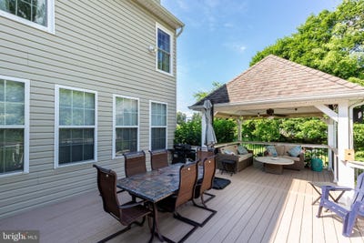 /international/us/4300-upper-beckleysville-hampstead-md-110101066070/