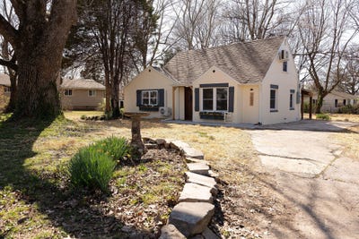 /international/us/1008-frisco-street-monett-mo-110106443801/