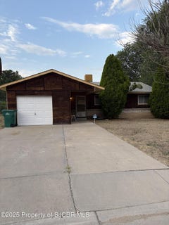 /international/us/212-padilla-drive-farmington-nm-110100976581/