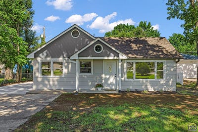 /international/us/1900-sw-fairlawn-rd-topeka-ks-110108773382/