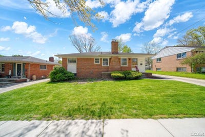 /international/us/328-hillcrest-drive-saline-mi-110107853709/