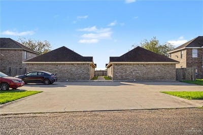 /international/us/1307-n-sal-street-edinburg-tx-110120768406/