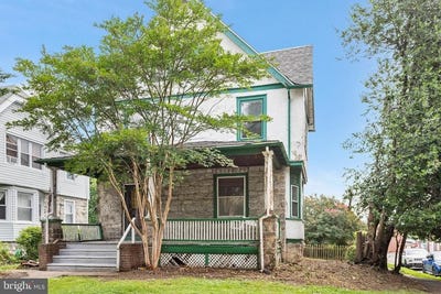 /international/us/29-n-maple-avenue-lansdowne-pa-110100320072/
