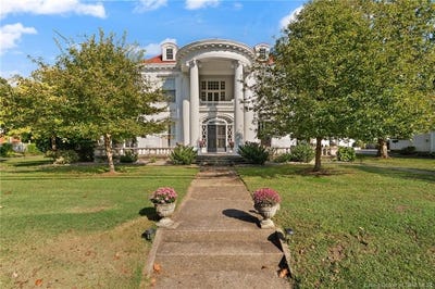 /international/us/524-n-capitol-avenue-corydon-in-110106069549/