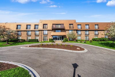 /international/us/4050-dundee-road-northbrook-il-110107537483/