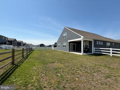 /international/us/832-red-maple-road-smyrna-de-110099661171/