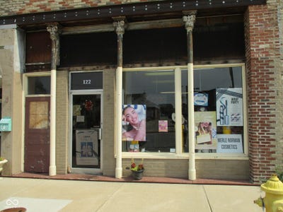 /international/us/122-w-main-street-crawfordsville-in-110119366848/