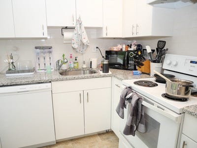 /international/us/1390-beacon-brookline-ma-110106339827/