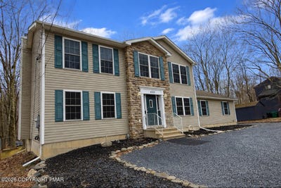 /international/us/4938-pine-ridge-drive-w-bushkill-pa-110106621550/