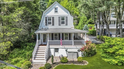 /international/us/46-grand-tour-highlands-nj-110100017956/