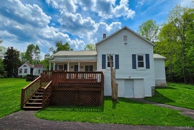 /international/us/253-harris-bushville-road-monticello-ny-110108342676/