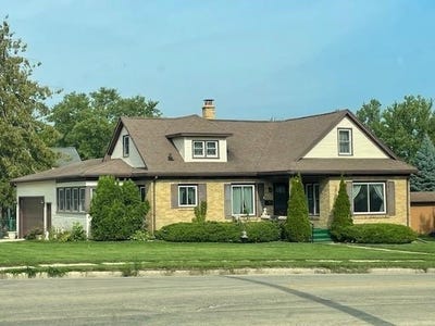 /international/us/2113-11th-avenue-monroe-wi-110101454722/?lang=fr