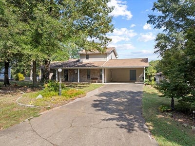 /international/us/2606-w-hill-view-drive-dalton-ga-110110301113/