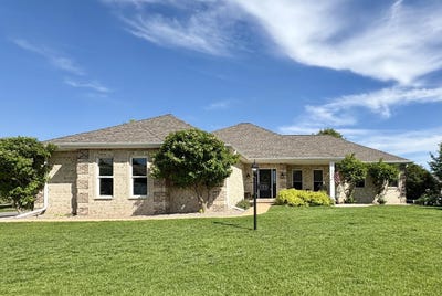 /international/us/509-royal-st-pats-drive-wrightstown-wi-110098918374/