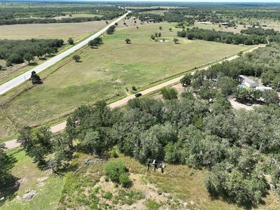/international/us/4810-burke-road-flatonia-tx-110101697848/
