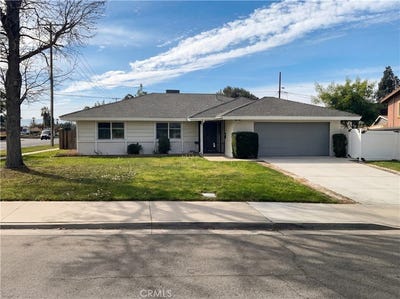 /international/us/2906-miguel-street-riverside-ca-110105527259/
