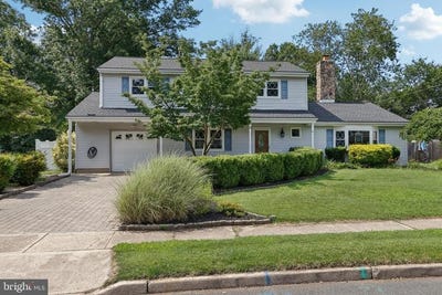 /international/us/8-coates-road-allentown-nj-110100869158/