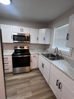 /international/us/611-e-adair-valdosta-ga-110102659454/