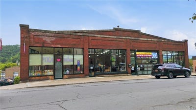 /international/us/25-35-w-main-street-little-falls-ny-110119669570/